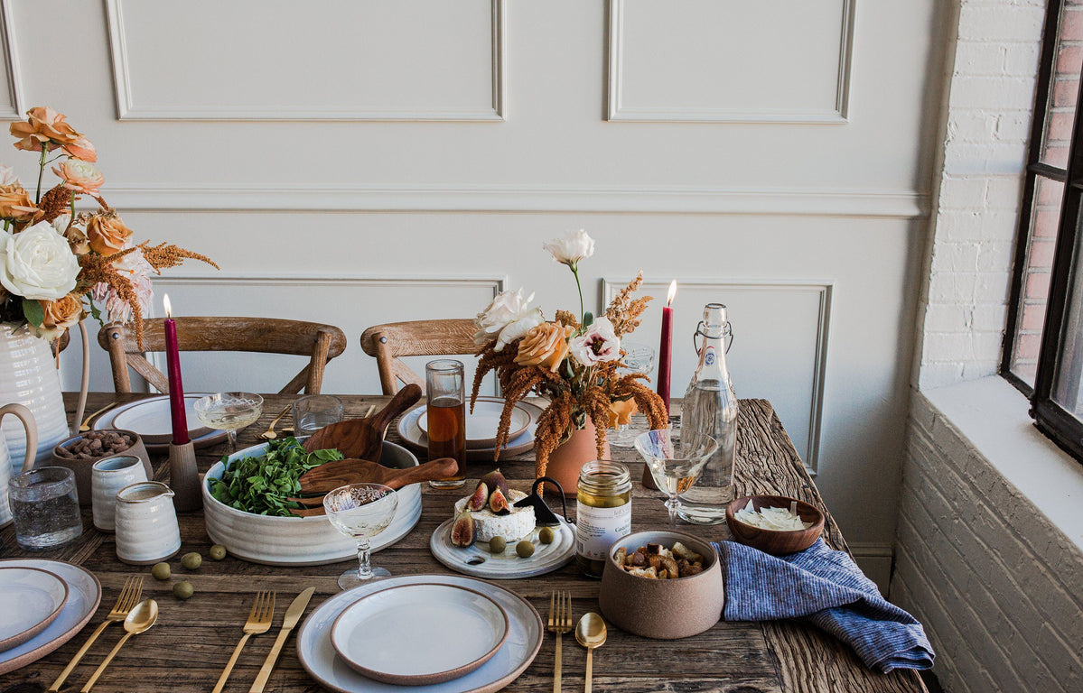 How to Properly Store Holiday Dinnerware